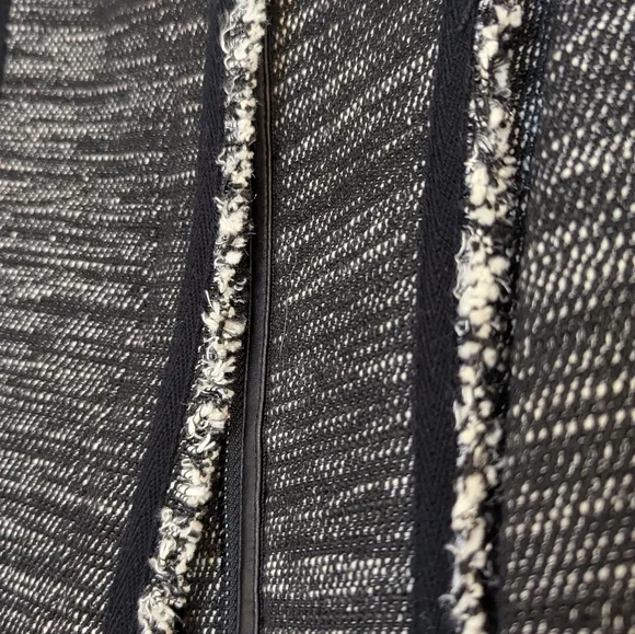 Vince - Picture 5 of 6